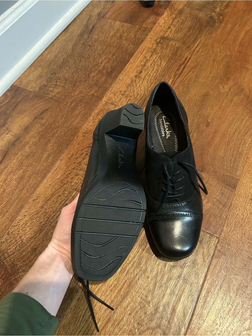 Clarks Black Lace Up Melrose Oxford Heel - Picture 7 of 12